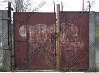 doors metal gate 0001